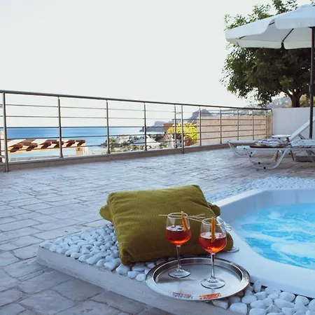 Private Luxury 3bdrm - Walk To