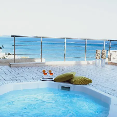 Villa Private Luxury 3bdrm - Walk To