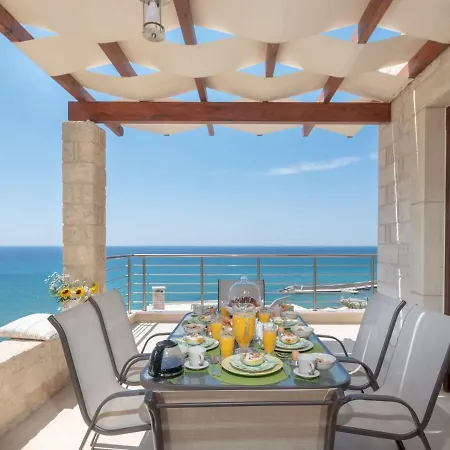Private Luxury 3bdrm - Walk To